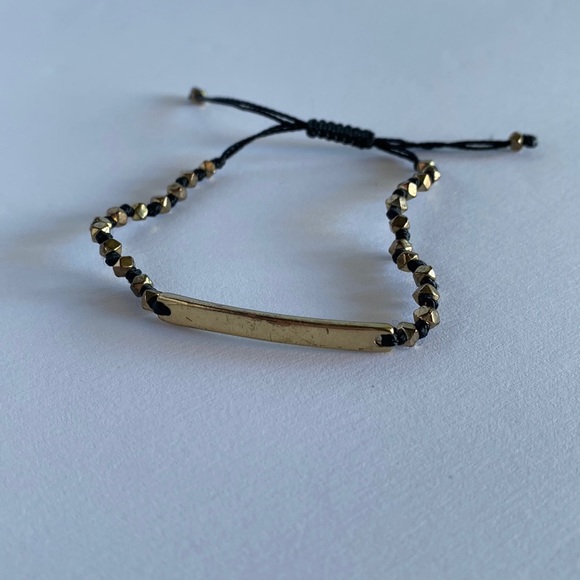 Set of 2 Black & Gold tone adjustable bracelets - Picture 6 of 11